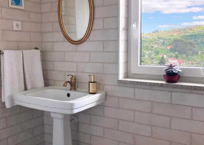 A Casa De Sobrado - Countryside House Villa *